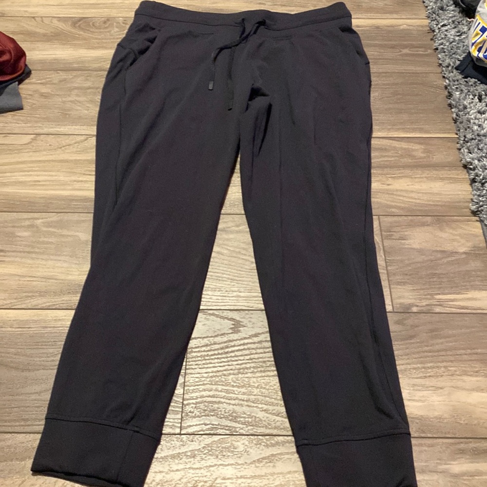Lululemon joggers